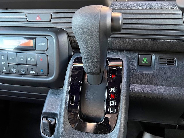 Ｎ－ＶＡＮ