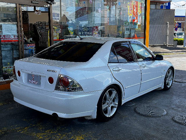 アルテッツァ