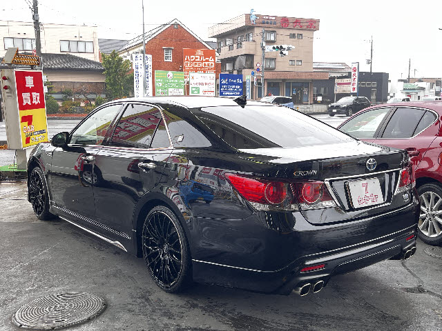 クラウンハイブリッド