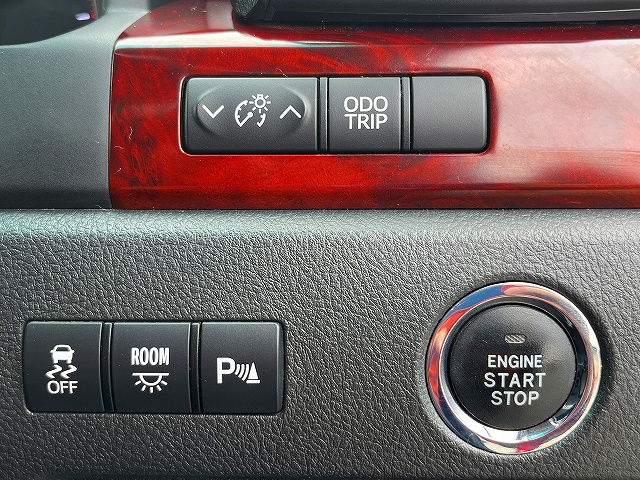 ヴェルファイア