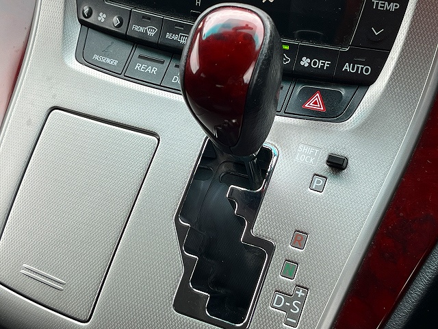 ヴェルファイア