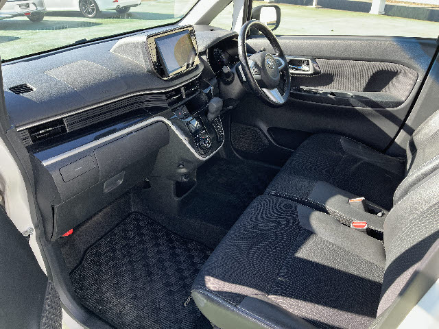 ムーヴカスタム