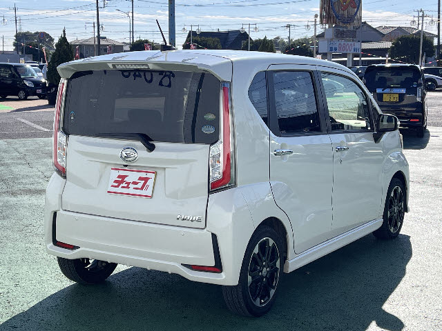 ムーヴカスタム