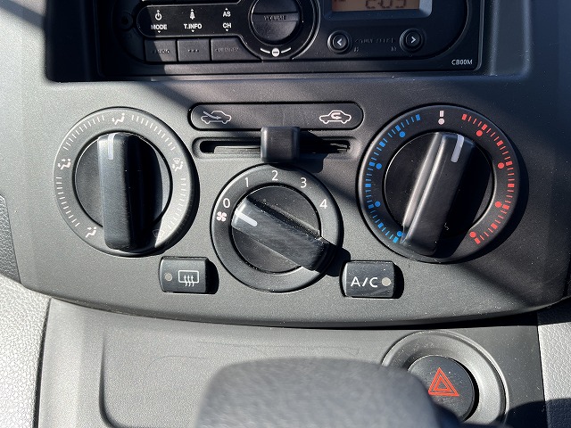 ＮＶ２００バネット