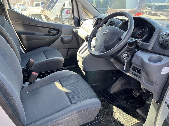 ＮＶ２００バネット