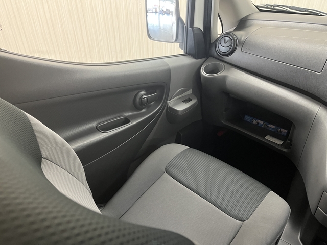 ＮＶ２００バネットバン