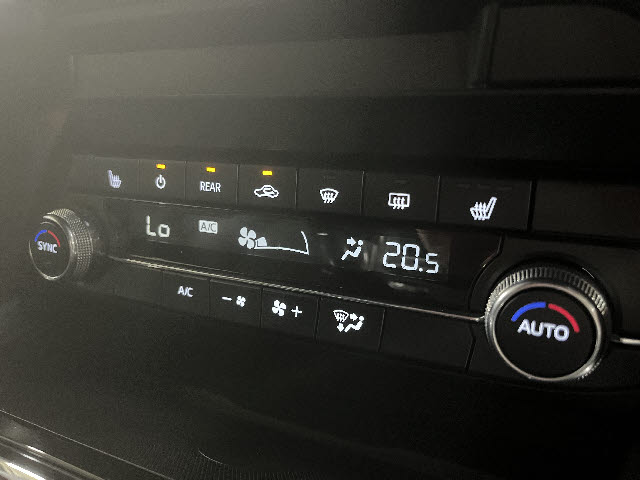 ＣＸ－８