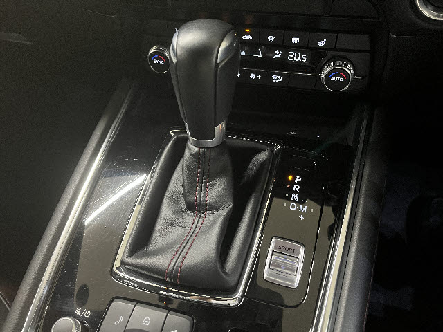 ＣＸ－８