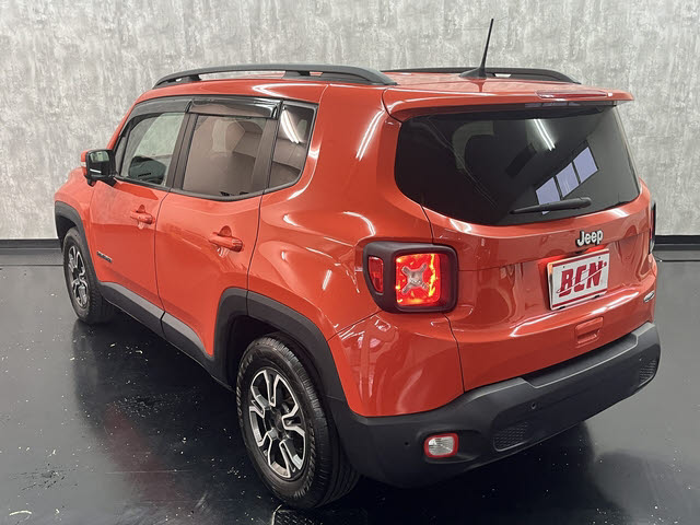 ジープレネゲード