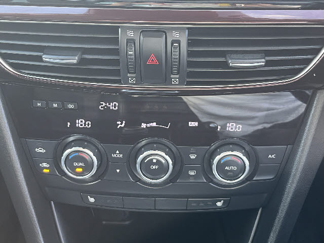 アテンザセダン