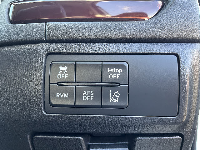 アテンザセダン