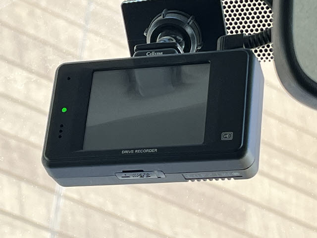 ハイエースバン