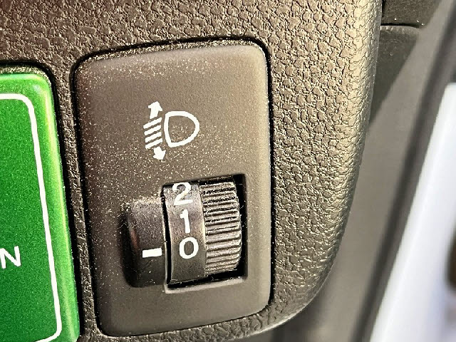 フィットシャトル