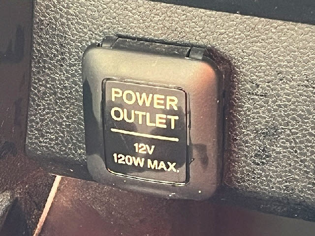 フィットシャトル