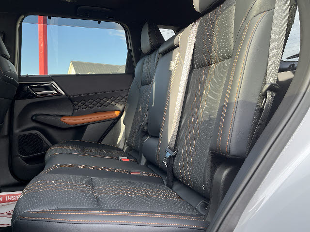 アウトランダーＰＨＥＶ