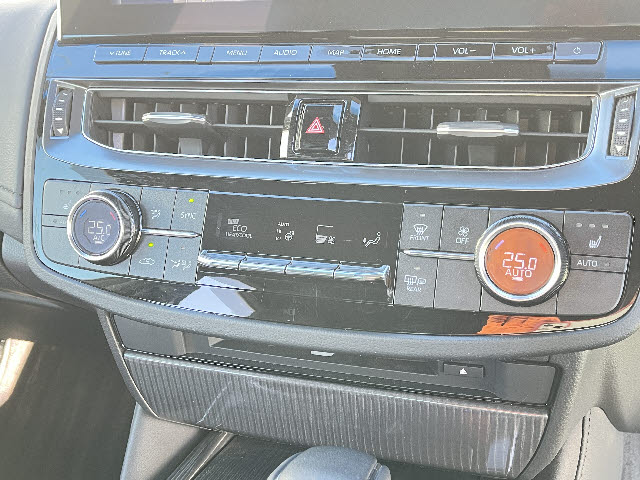 クラウンハイブリッド