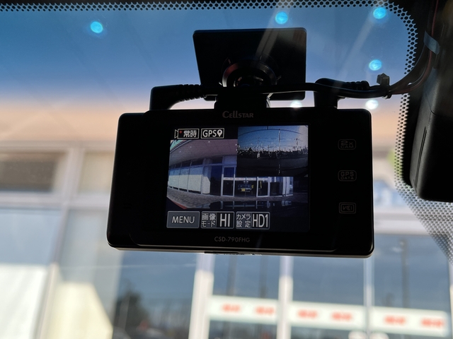 クラウンハイブリッド