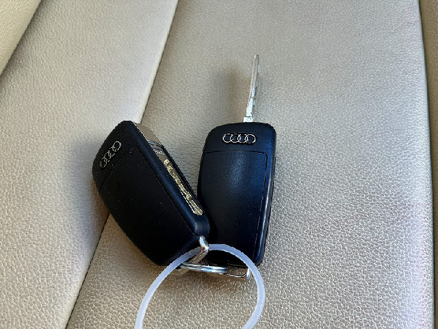 アウディーＡ３