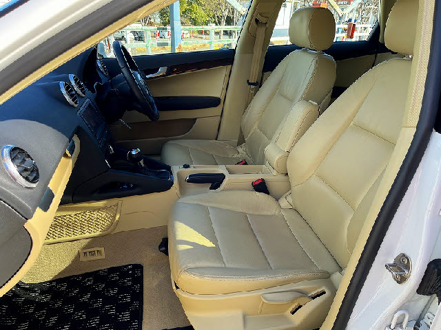 アウディーＡ３