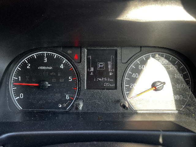 ＮＶ３５０キャラバン＿ＤＸ（低床・６人乗）