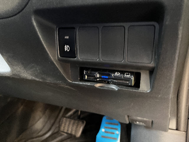 カローラルミオン