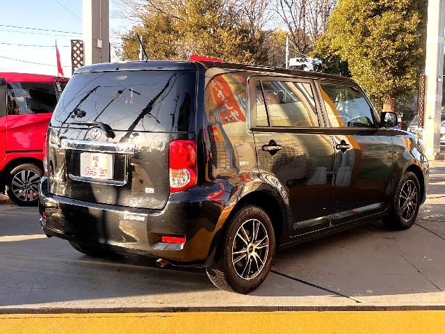 カローラルミオン