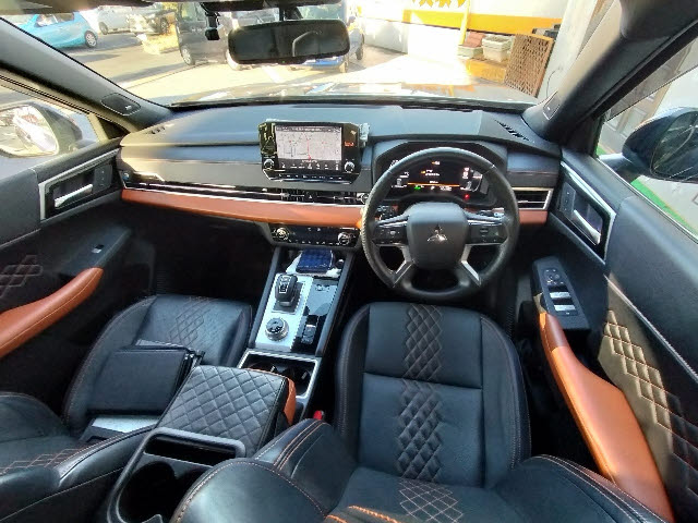 アウトランダーPHEV