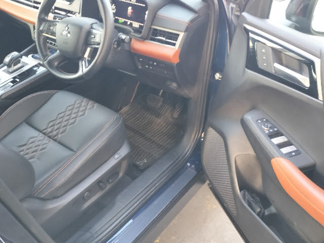 アウトランダーPHEV