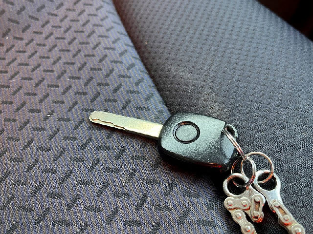 モビリオ_スパイク