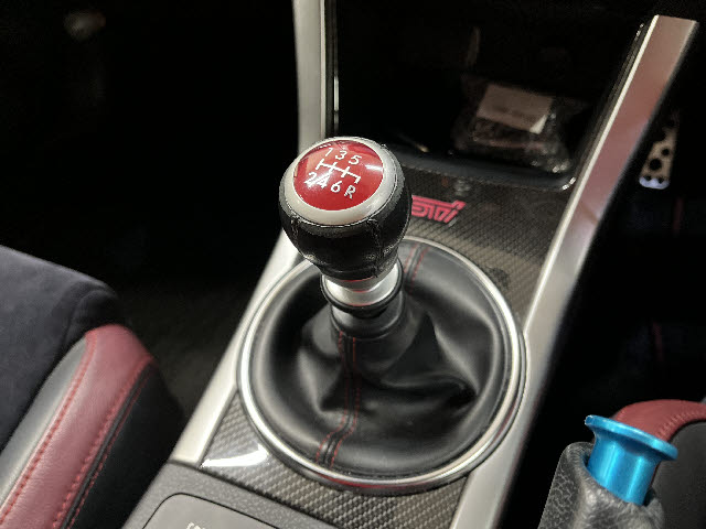 WRX_STI_革シート_SDナビ_LEDライト_6速MT