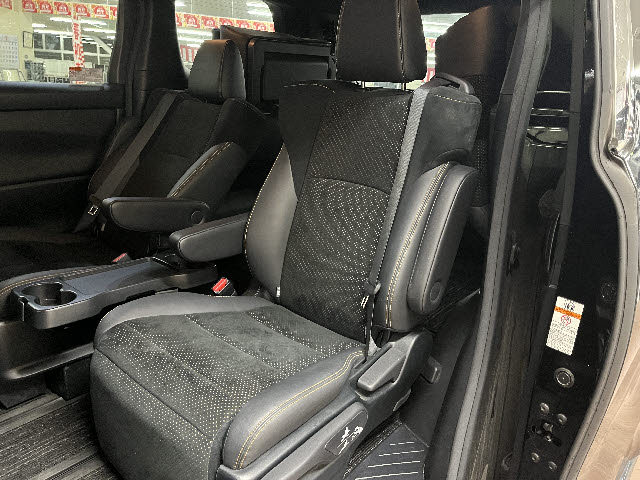 アルファードハイブリッド