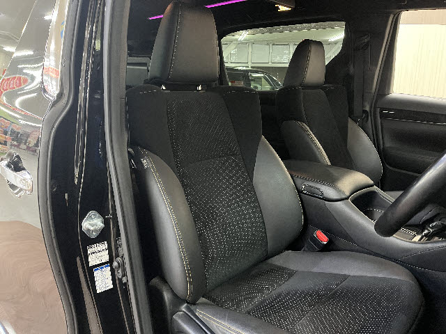 アルファードハイブリッド