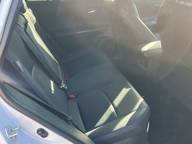 ハリアーハイブリッド