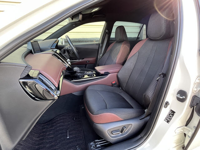 クラウンハイブリッド