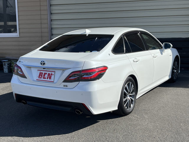 クラウンハイブリッド