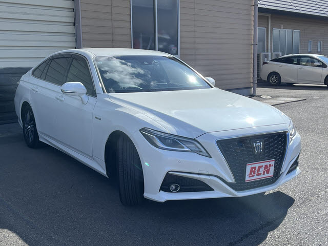 クラウンハイブリッド