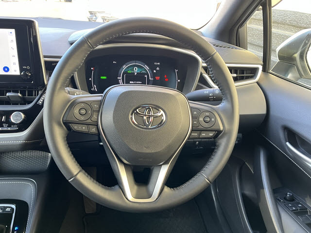 カローラスポーツ