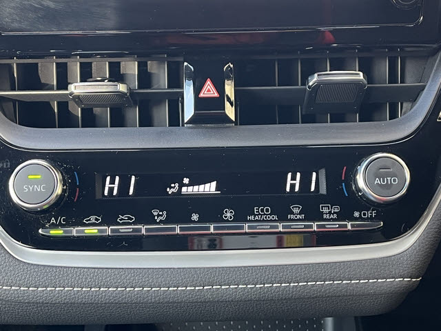 カローラスポーツ