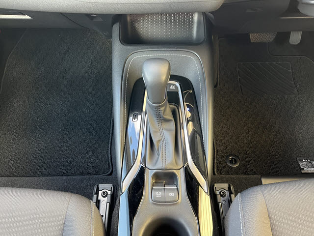 カローラスポーツ