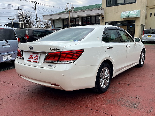 クラウンハイブリッド