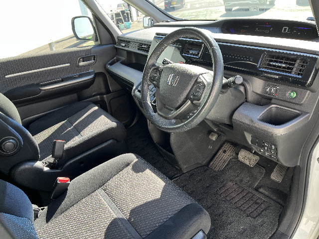 ステップワゴン