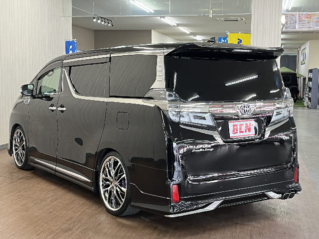 ヴェルファイア