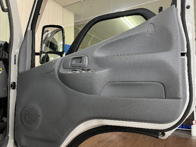 ダイナトラック