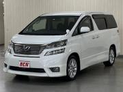 ヴェルファイア…