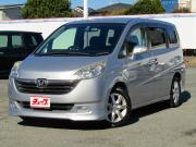 ステップワゴン…