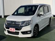 ステップワゴン…