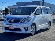 アルファード…