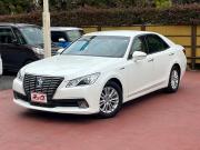 クラウンハイブリッド…