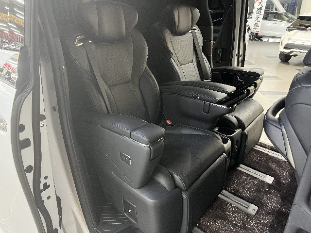 アルファードHV