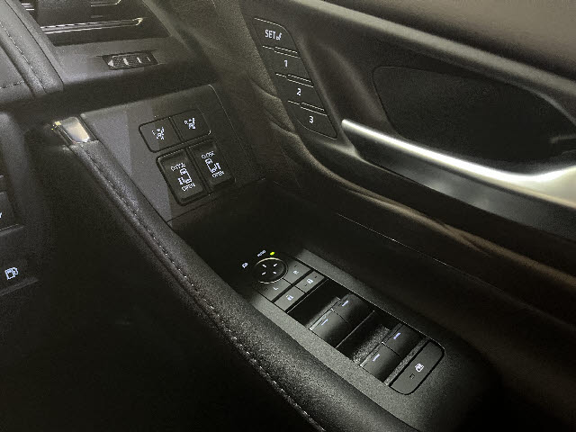 アルファードHV